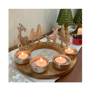 Support de bougie chauffe-plat en métal doré en forme de cerf de Noël avec arbres pour la décoration intérieure - Product Image 1