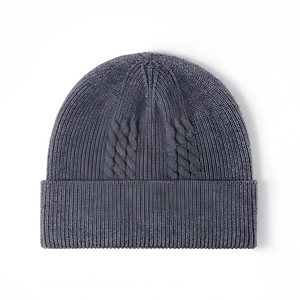 Bonnet d'hiver tricoté doux personnalisé – Chaud, confortable, extensible, léger, décontracté et tendance pour l'extérieur - Product Image 1