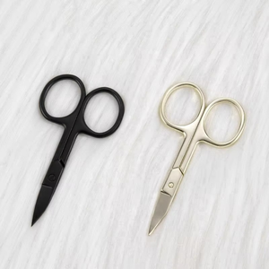 Tijeras de Manicura de Acero Inoxidable de Alta Calidad para el Año Nuevo 2025, Cuchilla Recta para Cutículas, Diseño Afilado con Orificio Cuadrado, para Venta al Por Mayor - Product Image 2