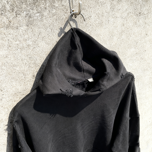 Sweat à capuche déchiré pour homme, ourlet effiloché, coupe oversize, en polaire douce, avec poche kangourou, style streetwear décontracté - Product Image 5