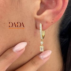 ต่างหูเพชรทรงหยดน้ำแบบห่วงประดับเพชรทรงกลม รุ่น Eternal Emerald Cut Lab Grown Diamond สำหรับผู้หญิง เครื่องประดับชั้นดี - Product Image 4