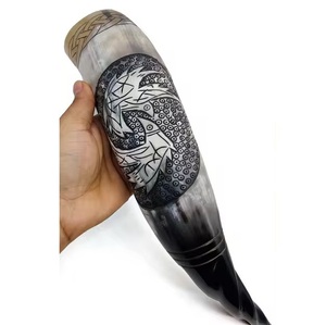 แก้วน้ำวัวทำมือ ลายมังกรแกะสลัก รูปทรงธรรมชาติ ของสะสมงานศิลปะ - Product Image 1