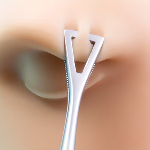 Instrument chirurgical ORL, pince manuelle en acier inoxydable de 16 cm pour procédure oreille-nez-gorge - Product Image 5