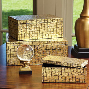 Magnifique boîte à bijoux en résine avec pierres précieuses et finition dorée brillante, design exceptionnel, excellente qualité pour l'organisation - Product Image 6