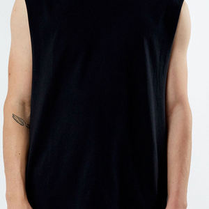 Débardeur de performance avec tissu anti-humidité, vous garde au sec et au frais, idéal pour les entraînements intenses et les tenues de sport. - Product Image 6