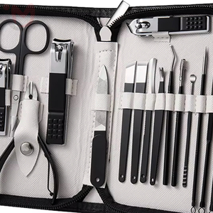 Kit de pédicure professionnel 5 en 1 en acier inoxydable avec ciseaux et coupe-ongles, étui en cuir noir luxueux - Product Image 4