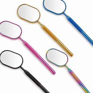 Miroirs de maquillage portables colorés avec poignées texturées, forme ovale, plusieurs couleurs, outils de beauté portables - Product Image 1