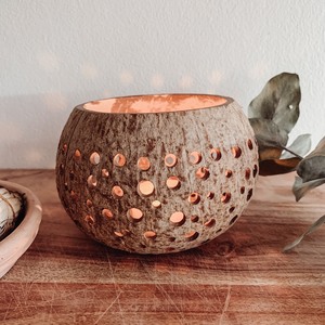 Circular hole tea light holder container eco-friendly <b>coconut</b> shell tealight <b>candle</b> holders - Product Image 4
