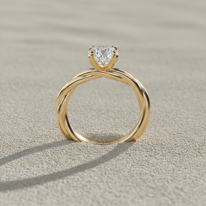 Bague de fiançailles solitaire Stonewels en or massif avec anneau rond en corde |   Diamant de laboratoire serti à griffes pour un luxe certifié - Product Image 4