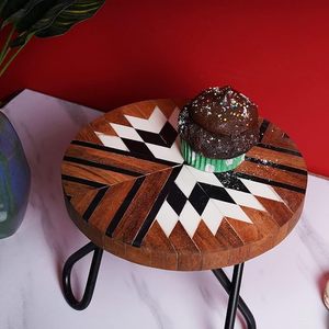 ถาดเสิร์ฟขนมลายเชฟรอนทรงกลมทำจากไม้ สำหรับตกแต่งโต๊ะงานวันเกิด - Product Image 3