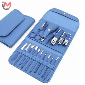 Professional Manicure & <b>Pedicure</b> <b>Set</b> 4 in 1 Nail Clipper Metal Soft-Touch Bag Luxury Gift Idea OEM Wholesale - Product Image 4