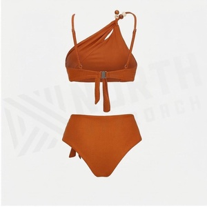 Ensemble bikini côtelé orange asymétrique pour femme avec bas à cordon de serrage et jupe portefeuille à imprimé tropical - Product Image 2