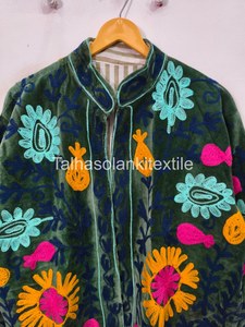 <b>Women's</b> Prairie Chic Floral Pattern Mandarin Collar Full Sleeve Autumn Wear Hand Embroidered <b>Velvet</b> <b>Jacket</b> - Product Image 5