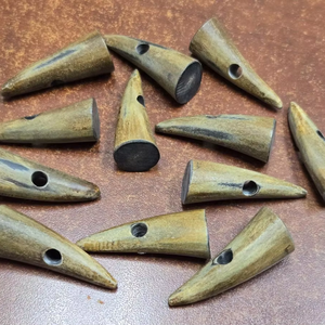 Botón de Palanca con Diseño de Cuerno, Accesorios de Moda de la India, Alta Calidad a Precio Económico - Product Image 1