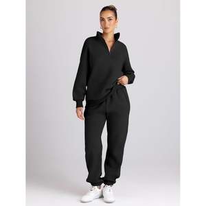 Trendy Queen Womens 2 pièces tenues manches longues demi-fermeture éclair sweats et au-dessus du genou polaire Joggers disponibles dans les tailles XL et 4XL - Product Image 4