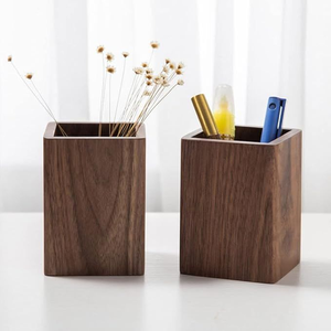 Support de stylo en bois de pin poli, modèle élégant avec base technique pour la calligraphie - Product Image 4