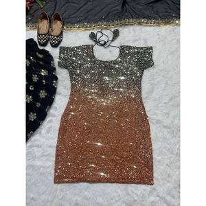 Ensemble de vêtements pour femmes, haut élégant, dhoti salwar, dupatta, pour les occasions spéciales - Product Image 5