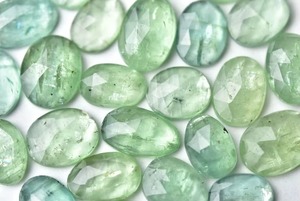Kyanite verte de haute qualité 5A, formes mélangées, cabochons certifiés par un tiers, commandes en gros, promotion de septembre, pour la fabrication de bijoux - Product Image 5