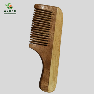 Peine de madera antiestático hecho de troncos de Neem naturalmente antibacterianos para peinar el cabello y masajear el cuero cabelludo. - Product Image 4