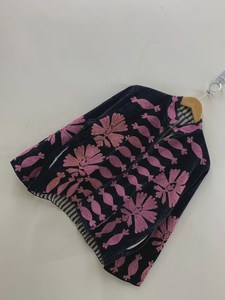 Veste courte vintage en velours noir brodée à la main pour femme, style ethnique indien Rajasthani, travail de broderie traditionnel - Product Image 4