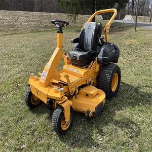 Tondeuse autoportée industrielle CADET PRO SUREPATH Zero Turn, monocylindre 2 temps 173cc 28V, en plastique et métal durables - Product Image 2