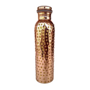 Botella de Agua de Cobre Puro con Juego de 2 Tazas a Juego – Diseño Grabado Vintage, Bebedero Ayurvédico para el Hogar y Viajes - Product Image 4