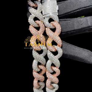 Cadena Cubana de Plata de Ley 925 con Diamantes de Moissanita de Primera Calidad para Bodas y Fiestas a un Precio Accesible - Product Image 5