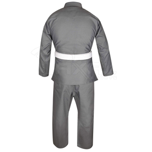Uniforme de Karate de Alto Rendimiento, Conjunto de Gi Blanco con Construcción Reforzada y Cinturón Rojo Ajustable para Entrenamiento Diario - Product Image 4