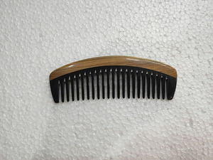 Peigne à poux en corne ronde naturelle de haute qualité fabriqué à la main au Vietnam véritable matériel de buffle Offre Spéciale outil de coiffure - Product Image 3