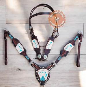 2026 Más vendido Conjunto de cabezada y pechopetral para caballo, de cuero genuino de vaca, con logotipo personalizado, productos ecuestres occidentales - Product Image 1