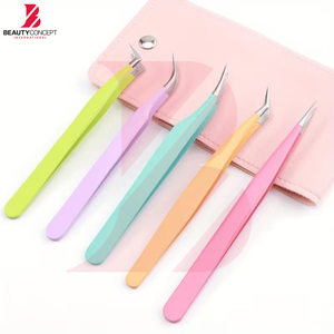 Pince à épiler pour extensions de cils Mega Volume à pointe fine, professionnelle, à 90 degrés et en forme de botte, pour éventails 10D+, testée à la main pour une précision optimale - Product Image 4