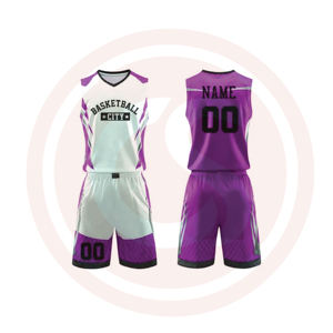 Ensemble d'uniformes de basketball légers Crystal Sports – Maillot sans manches et short personnalisables pour entraînement et matchs d'équipe - Product Image 2