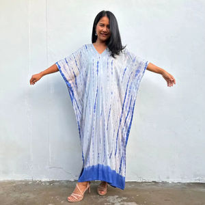 Caftán Azul Gris con Estampado Tie Dye, Vestido Cómodo para Playa, Resort o Salón - Product Image 1