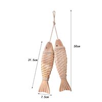 Décoration murale rustique en bois en forme de poisson Living & Craft |   Ornement mural nautique méditerranéen pour décoration de maison sur le thème de la plage