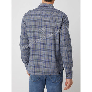 เสื้อเชิ้ตแขนยาวผ้าแฟลนเนลผสมคอตตอน/โพลีเอสเตอร์ลายสก็อตติดกระดุมสำหรับผู้ชายขายส่ง - Product Image 5
