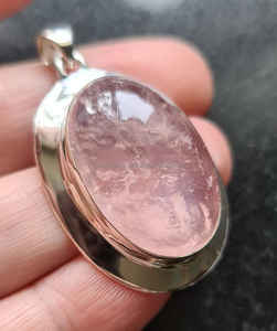 Colgante de Plata de Ley 925, colgante de piedras preciosas de cuarzo rosa para collar, joyería de plata hecha a mano, regalo para madre - Product Image 1