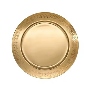 Plato Decorativo Redondo de Metal de Inspiración Antigua para Eventos de Hostelería - Product Image 6