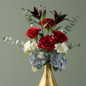 Luxury Textured Gold Metal <b>Flower</b> Vase Elegant Handcrafted Wave Pattern Modern Home Decor Table Centerpiece <b>Single</b> Unit Only - Product Image 2