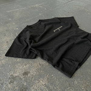 เสื้อยืดแขนสั้นสีดำสำหรับผู้ชาย Snowgrace ทรงปกติ ผ้าคอตตอนเจอร์ซีย์ ลำลอง คอกลม พิมพ์ลายตัวอักษร ด้านหน้ามีโลโก้ - Product Image 3