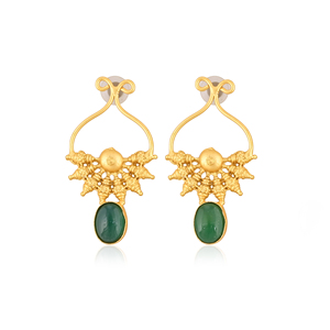 Boucles d'oreilles pendantes élégantes et stylées en onyx vert naturel, plaquées or, en laiton, pour femmes - Product Image 1