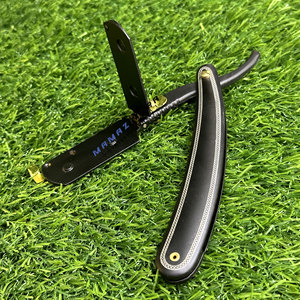 Rasoir de barbier pliant en acier inoxydable à lame unique, couteau de rasage professionnel pour une mise en forme précise de la barbe - Product Image 2