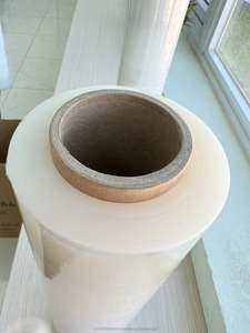 Emballage en plastique souple personnalisé Film étirable rétractable coulé avec résistance à la perforation Production stable de PE pour les besoins d'emballage - Product Image 6