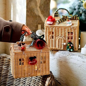 Panier en rotin naturel de style bohème pour la décoration des enfants, panier de rangement, boîte cadeau pour Noël, panier en forme de maison en rotin avec couvercle - Product Image 5
