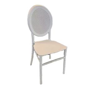 36940-Y7-4 Chaise en plastique pas chère - Product Image 1