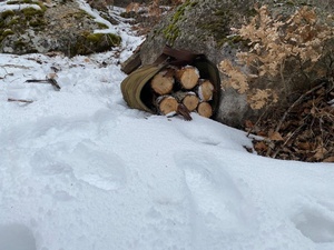 Cadeau pour la maison Porte-bûches de cheminée en cuir LLR-0046 - Product Image 2