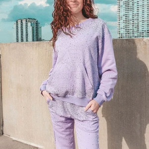 Sweat-shirt pour femmes tendance avec strass, touche décorative élégante, sweat-shirt pour femmes de qualité supérieure avec strass - Product Image 5