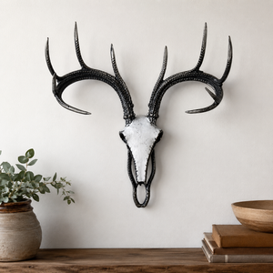 Decoración de Pared de Metal Rústico con Cráneo de Ciervo, Cabeza de Ciervo Negra Colgante, Arte para el Hogar, Decoración Interior de Casa de Campo, Regalo - Product Image 1