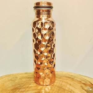 Elegant Honeycomb <b>Copper</b> Water <b>Bottle</b> Pure <b>Copper</b> <b>Drinking</b> <b>Bottle</b> Hammered Finish Leakproof Reusable Health <b>Bottle</b> - Product Image 2