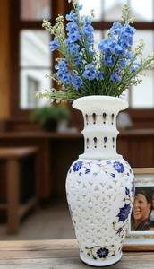 Macetas de mármol blanco personalizadas, urnas antiguas, macetas al por mayor, floreros. - Product Image 2