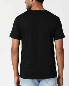 เสื้อยืดคอตตอนผู้ชายพิมพ์ลาย DTF แบบกำหนดเอง คุณภาพพรีเมียม คอกลม สวมใส่สบาย ระบายอากาศได้ดี เนื้อผ้านุ่ม ผู้ผลิตแบบ OEM และ ODM - Product Image 4
